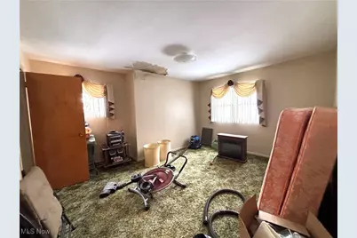 346 E 8th Street, East Liverpool, OH 43920 - Photo 13