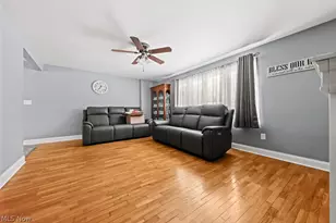 664 Fairview Pl, Alliance, OH 44601 - Photo 9