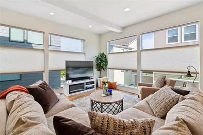 706 University Court, Loveland, OH 44113 - Photo 5