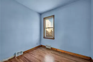 14750 Schreiber Rd, Maple Heights, OH 44137 - Photo 21