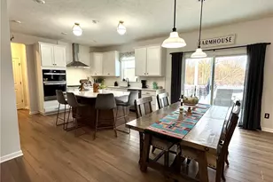 1411 Tullamore Trl, Wadsworth, OH 44281 - Photo 9