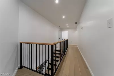 2124 Lamberton Road, Loveland, OH 44118 - Photo 23