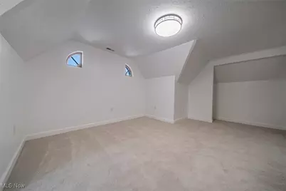 2124 Lamberton Road, Loveland, OH 44118 - Photo 37