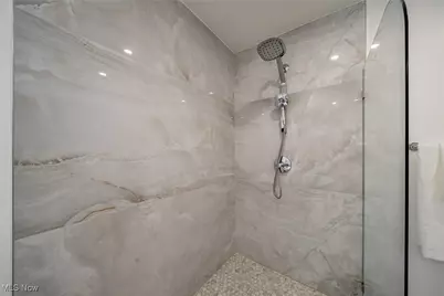 2124 Lamberton Road, Loveland, OH 44118 - Photo 29