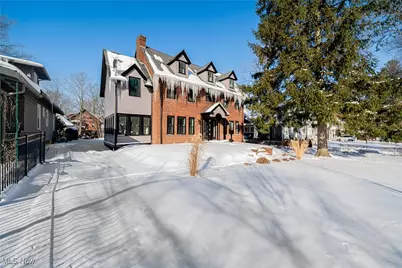 2124 Lamberton Road, Loveland, OH 44118 - Photo 1