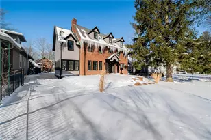 2124 Lamberton Rd, Loveland, OH 44118 - Photo 1