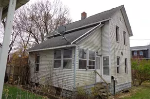 590 Flora Ave, Akron, OH 44314 - Photo 9