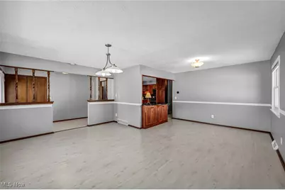 5770 N Crossview Road, Green Hills, OH 44131 - Photo 15