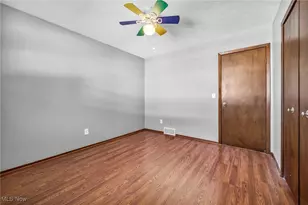 5770 N Crossview Rd, Green Hills, OH 44131 - Photo 29