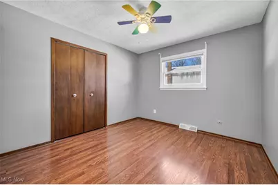 5770 N Crossview Road, Green Hills, OH 44131 - Photo 27