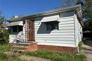 4549 Lee Rd, Loveland, OH 44128 - Photo 1