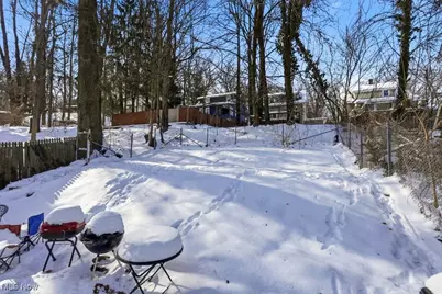 1556 Overlook Drive, Akron, OH 44314 - Photo 3