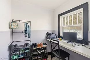 1556 Overlook Dr, Akron, OH 44314 - Photo 17