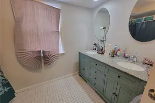 3802 Fairoaks Rd, South Euclid, OH 44121 - Photo 17