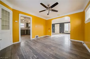 17909 Schenely Ave, Loveland, OH 44119 - Photo 9