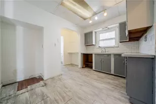 17909 Schenely Ave, Loveland, OH 44119 - Photo 11