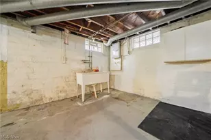 17909 Schenely Ave, Loveland, OH 44119 - Photo 29