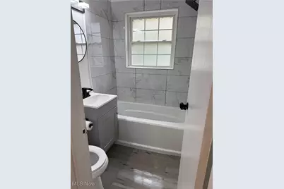 461 Kenwood Drive #T3, Euclid, OH 44123 - Photo 9