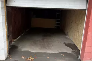 461 Kenwood Dr, Euclid, OH 44123 - Photo 13