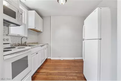 2292 S Overlook Road #1, Cleveland Heights, OH 44106 - Photo 13