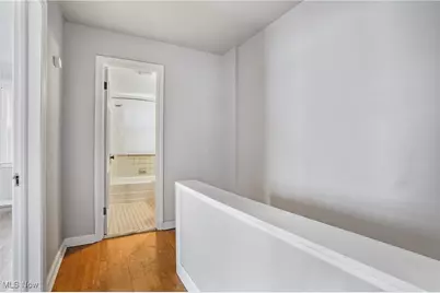 2292 S Overlook Road #1, Cleveland Heights, OH 44106 - Photo 15