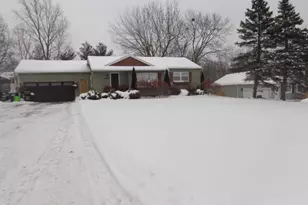 1157 Manitoulin Pike, Brunswick, OH 44212 - Photo 9