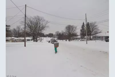 1157 Manitoulin Pike, Brunswick, OH 44212 - Photo 27