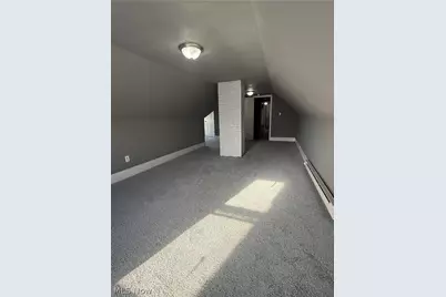 10527 Earle Avenue #1, Loveland, OH 44108 - Photo 3