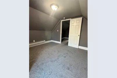 10527 Earle Avenue #1, Loveland, OH 44108 - Photo 5