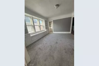 10527 Earle Avenue #2, Loveland, OH 44108 - Photo 11
