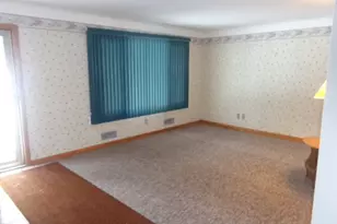 9989 Albion Rd, North Royalton, OH 44133 - Photo 7