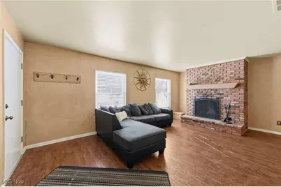 6930 Carriage Hill Drive #101, Brecksville, OH 44141 - Photo 5