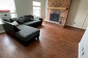 6930 Carriage Hill Dr, Brecksville, OH 44141 - Photo 5