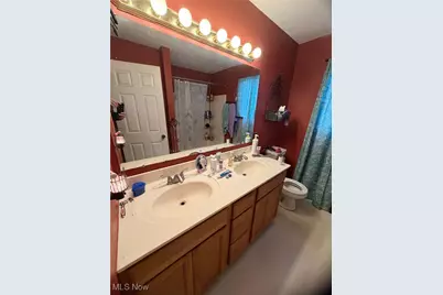 1461 Brookridge Avenue, Louisville, OH 44641 - Photo 17