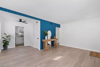 2401 Greenvale Road, Loveland, OH 44121 - Photo 13