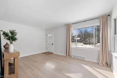 2401 Greenvale Road, Loveland, OH 44121 - Photo 15