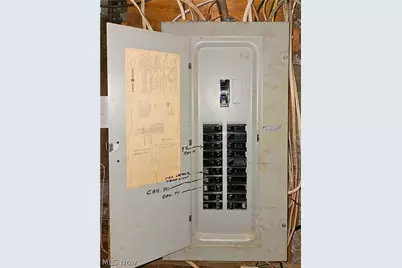 715 N Walnut Street, Dover, OH 44622 - Photo 33