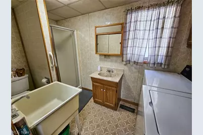 715 N Walnut Street, Dover, OH 44622 - Photo 11