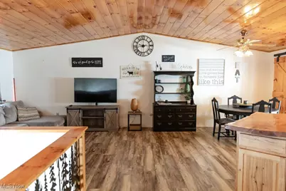 602 W Fernwood Avenue, Toronto, OH 43964 - Photo 3