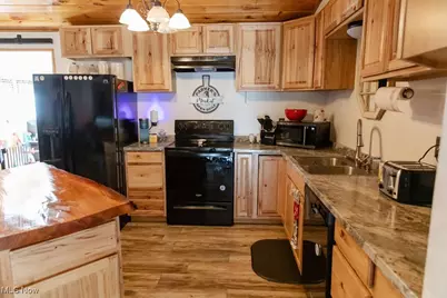 602 W Fernwood Avenue, Toronto, OH 43964 - Photo 7