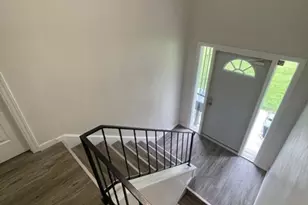 402 Caroline Ave, Hubbard, OH 44425 - Photo 3