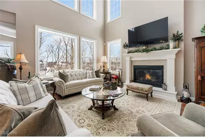 12554 Meadowview Drive, North Royalton, OH 44133 - Photo 9