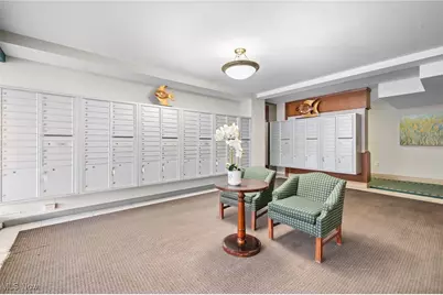 11820 Edgewater Drive #415, Oakwood, OH 44107 - Photo 7