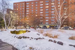 11820 Edgewater Dr, Oakwood, OH 44107 - Photo 3