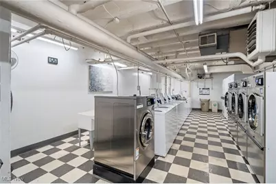 11820 Edgewater Drive #415, Oakwood, OH 44107 - Photo 33