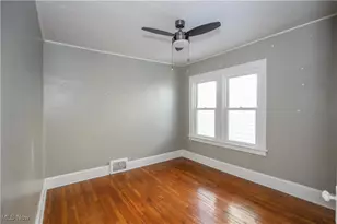 2099 Waterbury Rd, Oakwood, OH 44107 - Photo 25