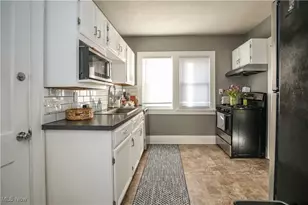 2099 Waterbury Rd, Oakwood, OH 44107 - Photo 3