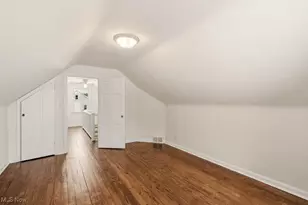 1492 Onondago Ave, Akron, OH 44305 - Photo 27