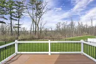 3233 Seneca Dr, Brunswick, OH 44212 - Photo 9