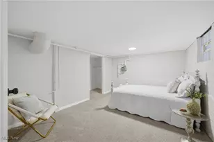 1037 Pitkin Ave, Akron, OH 44310 - Photo 37